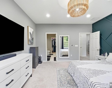 84 Aspen - Photo Thumbnail 26