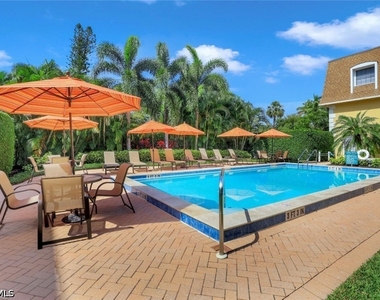 1222 Gordon Drive - Photo Thumbnail 11
