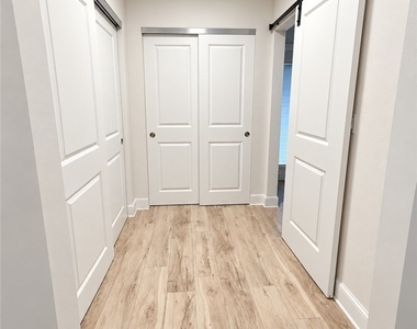 3000 Orange Grove Trail - Photo Thumbnail 15