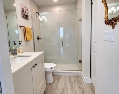 3000 Orange Grove Trail - Photo Thumbnail 18