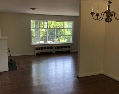 85 Phelps - Photo Thumbnail 6