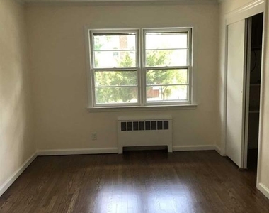 85 Phelps - Photo Thumbnail 32
