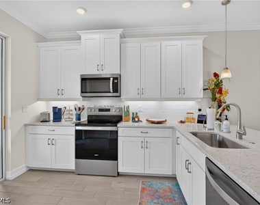 16768 Seasons Coast Dr - Photo Thumbnail 6