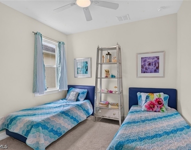 16768 Seasons Coast Dr - Photo Thumbnail 14
