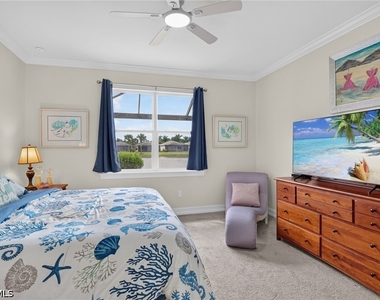 16768 Seasons Coast Dr - Photo Thumbnail 9