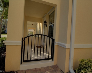 8095 Sorrento Lane - Photo Thumbnail 1