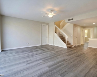 8095 Sorrento Lane - Photo Thumbnail 6