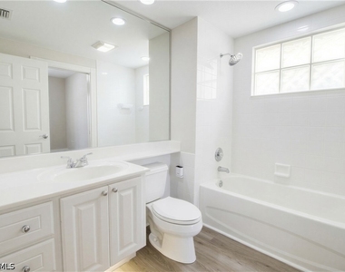 8095 Sorrento Lane - Photo Thumbnail 15
