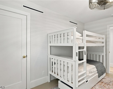 3400 Gulf Shore Boulevard N - Photo Thumbnail 22