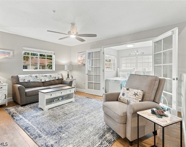 325 Dover Place - Photo Thumbnail 12