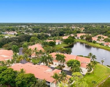 325 Dover Place - Photo Thumbnail 17