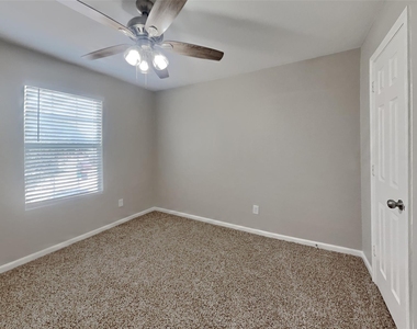 19707 Greenside Hill Lane - Photo Thumbnail 14