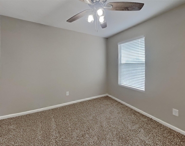 19707 Greenside Hill Lane - Photo Thumbnail 11