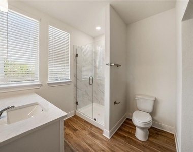 410 W Marlin Street - Photo Thumbnail 18