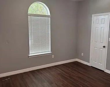 10823 Sail View Street - Photo Thumbnail 12