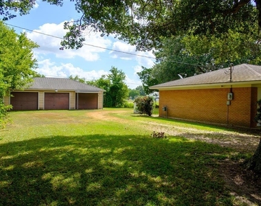 9231 Kostelnik Street - Photo Thumbnail 8