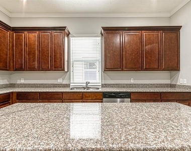 15426 Addicks Stone Drive - Photo Thumbnail 4