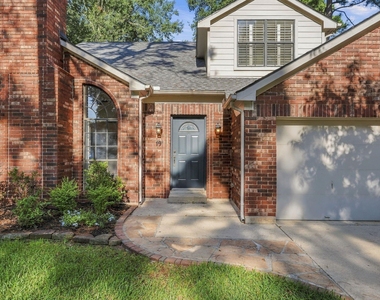 19 Village Knoll Place Place - Photo Thumbnail 2