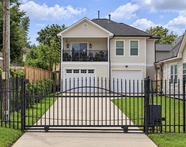 810 Milwaukee Street - Photo Thumbnail 1