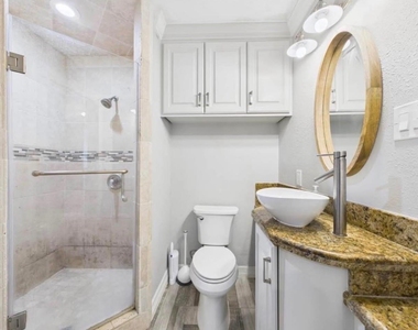 810 Milwaukee Street - Photo Thumbnail 13