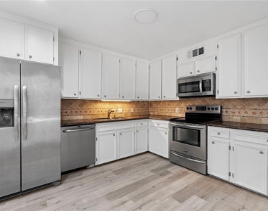 6303 Crab Orchard Road - Photo Thumbnail 23