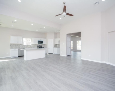 12328 N Chestnut Hills Drive - Photo Thumbnail 10
