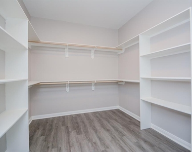 12328 N Chestnut Hills Drive - Photo Thumbnail 23