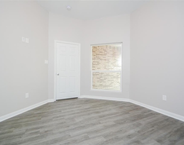 12328 N Chestnut Hills Drive - Photo Thumbnail 26