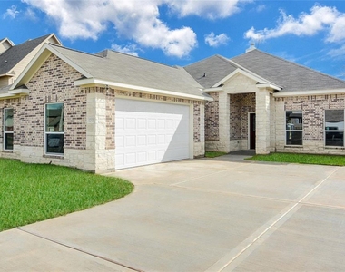 12328 N Chestnut Hills Drive - Photo Thumbnail 2