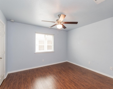 21615 Britton Hill Way - Photo Thumbnail 27