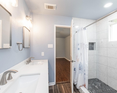 21615 Britton Hill Way - Photo Thumbnail 22