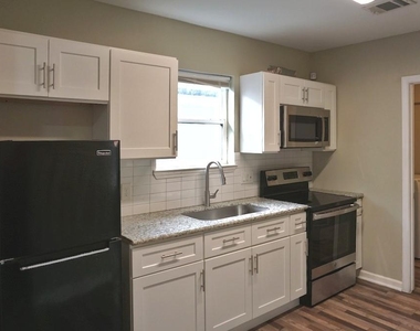 3411 Providence Street - Photo Thumbnail 3