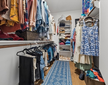 2704 Baldwin Street - Photo Thumbnail 13