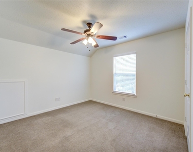 4702 Lawton Bend Lane - Photo Thumbnail 14