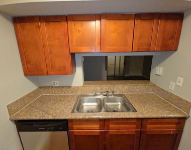 12634 Ashford Meadow Drive - Photo Thumbnail 7