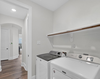 449 Devlin Shores Drive - Photo Thumbnail 21