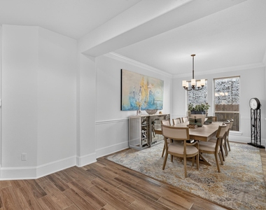 449 Devlin Shores Drive - Photo Thumbnail 9
