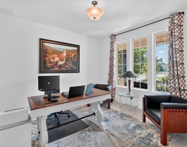 449 Devlin Shores Drive - Photo Thumbnail 7
