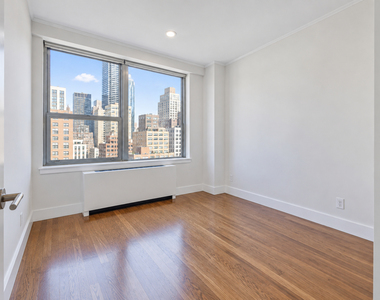 550 West 45th Street - Photo Thumbnail 5