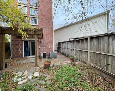 5901 Fairdale Lane - Photo Thumbnail 20