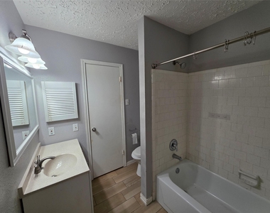 1614 Brickarbor Drive - Photo Thumbnail 26