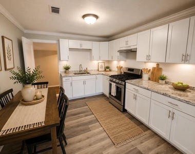 202 N Logan Street - Photo Thumbnail 7