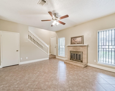 12500 Brookglade Circle - Photo Thumbnail 12
