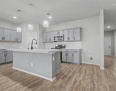 20926 Corisande Street - Photo Thumbnail 8