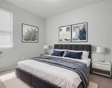 20926 Corisande Street - Photo Thumbnail 19