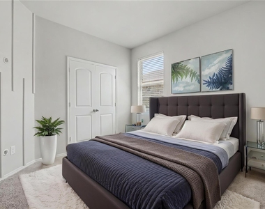 20926 Corisande Street - Photo Thumbnail 26