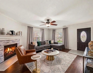 13910 Sac Court - Photo Thumbnail 1
