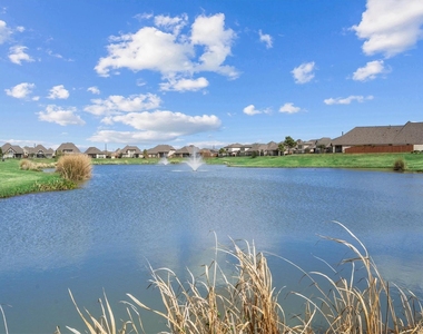 13910 Sac Court - Photo Thumbnail 23