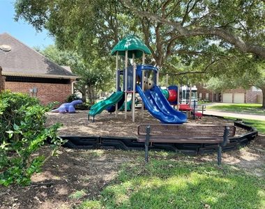 1114 Canyon Heights Court - Photo Thumbnail 13