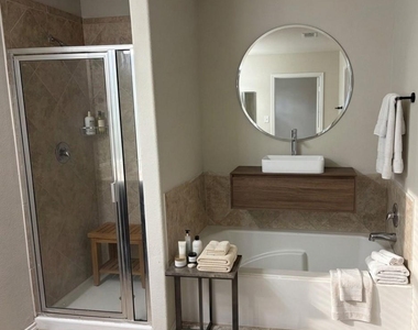 24307 Hampton Terrace Lane - Photo Thumbnail 10